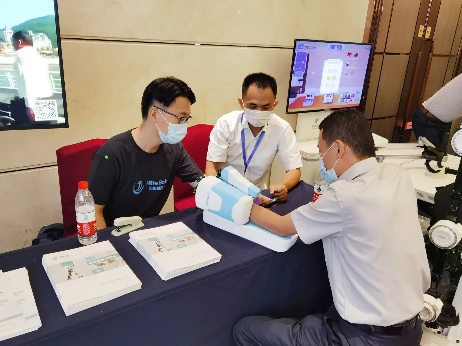 2020深圳国际康复论坛,一探迈步机器人如何走进千家万户